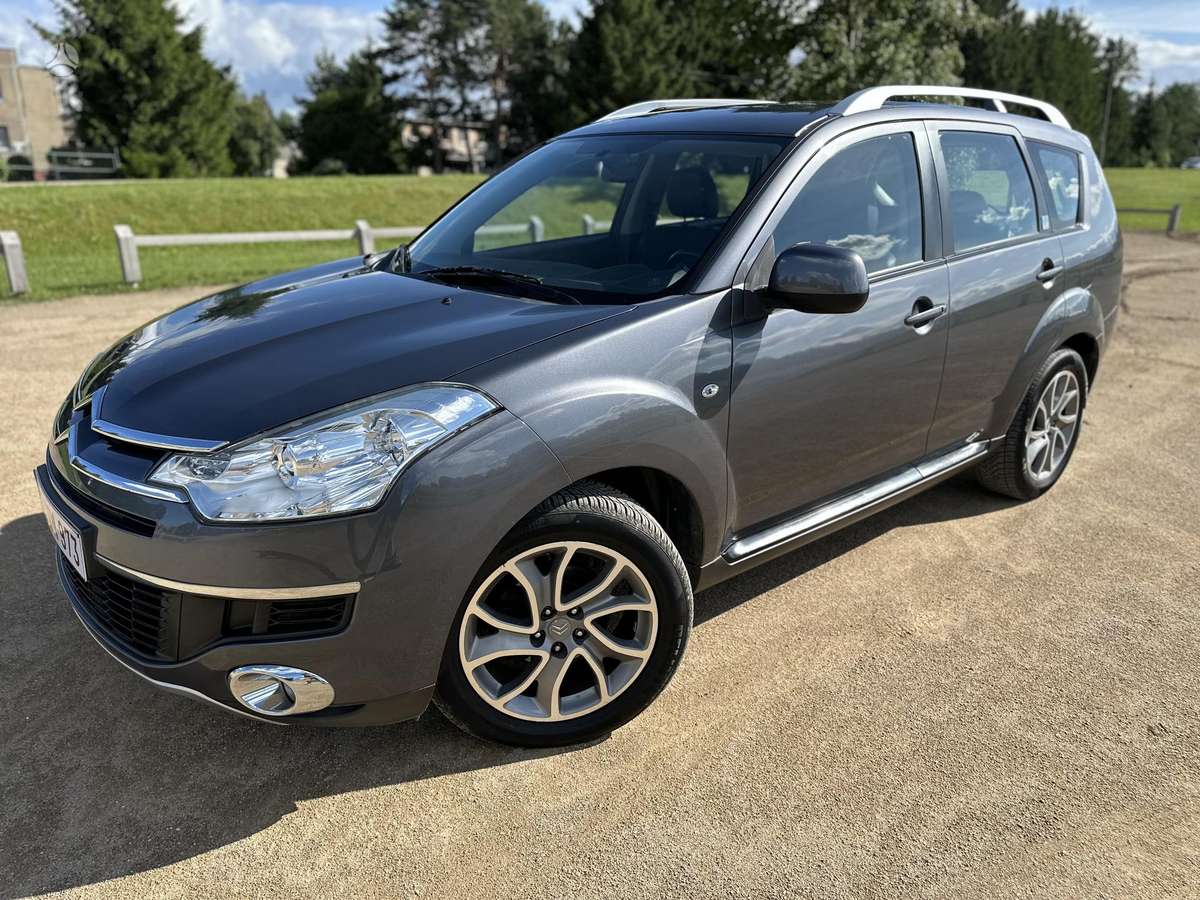 Citroen C-Crosser 2008 — rear view
