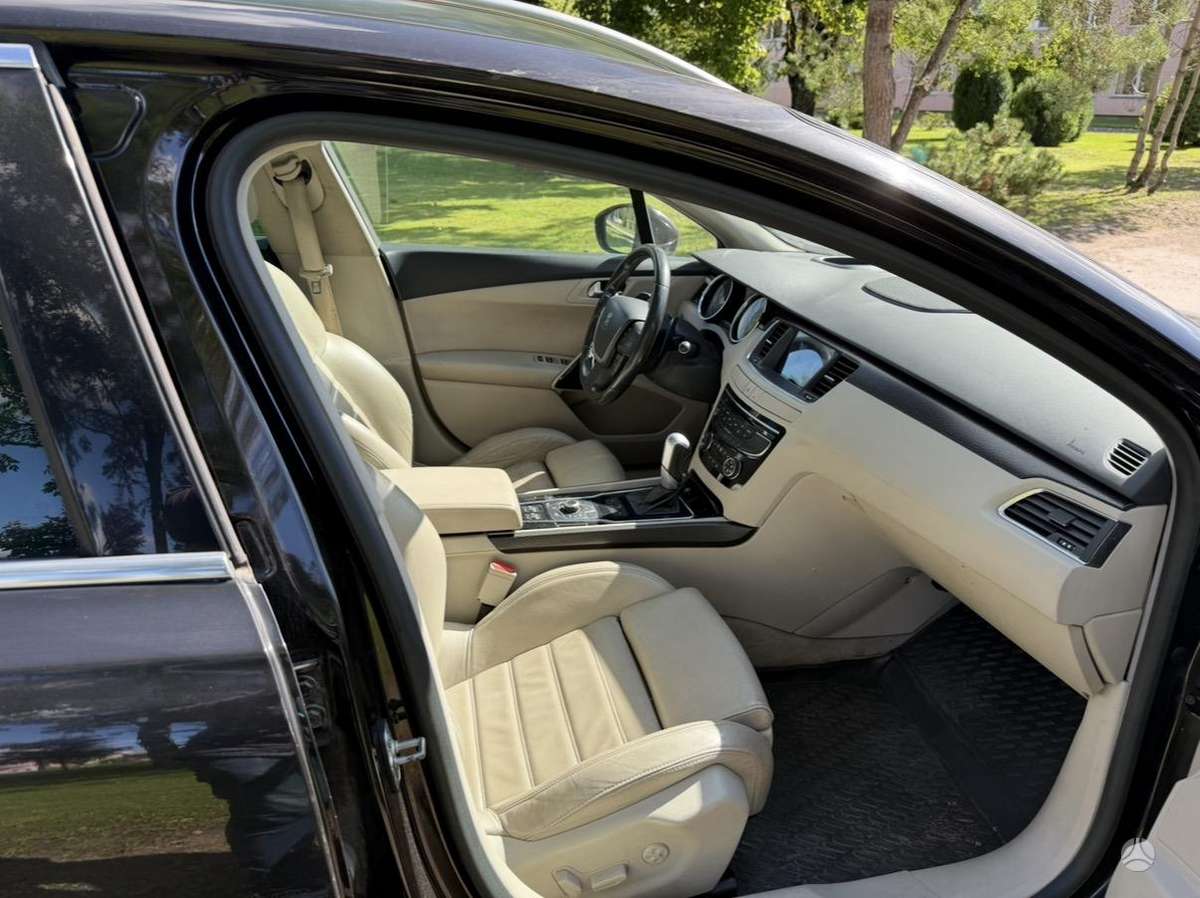 Peugeot 508 2013 — photo 23