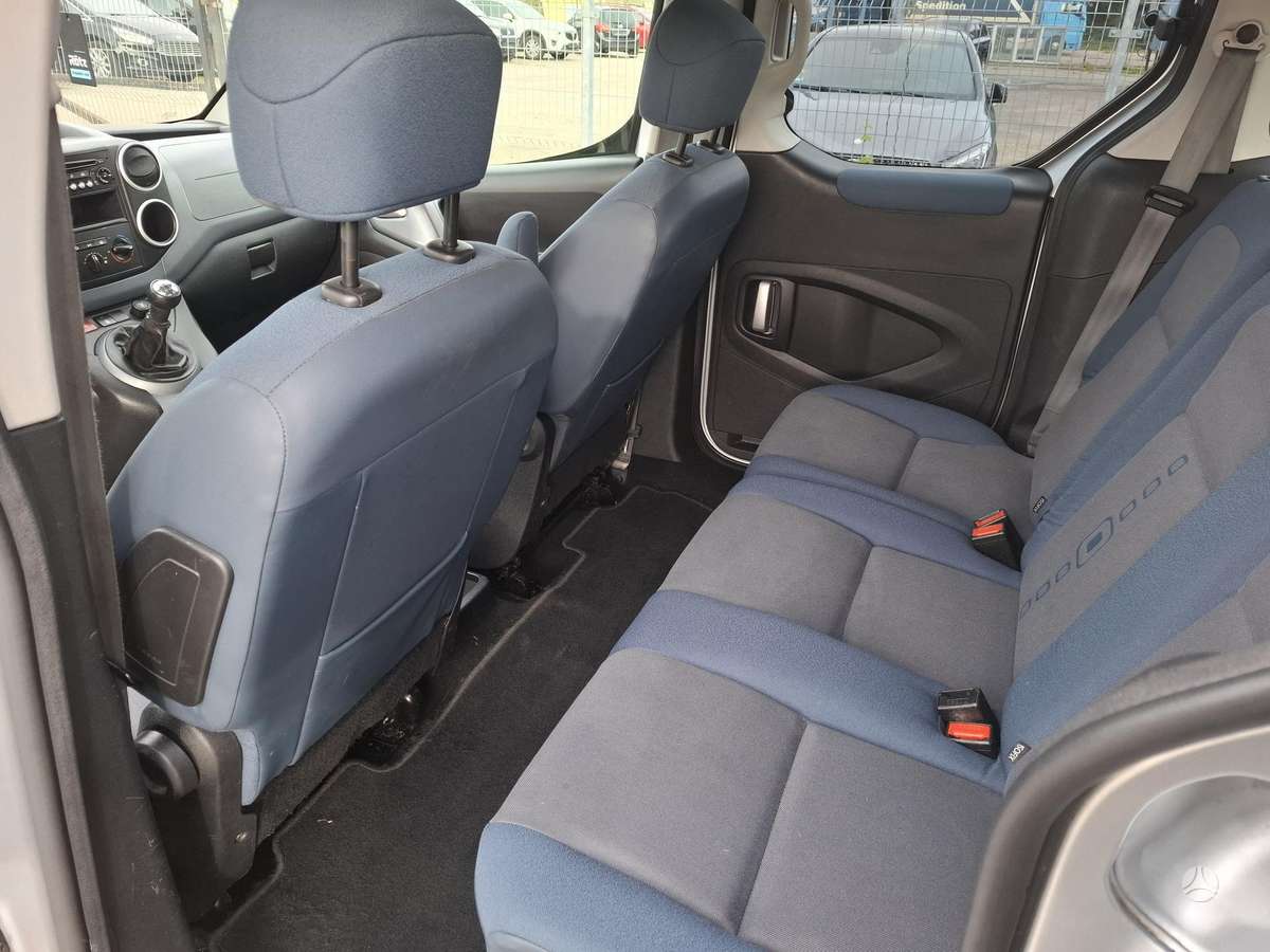 Citroen Berlingo 2011 — photo 14