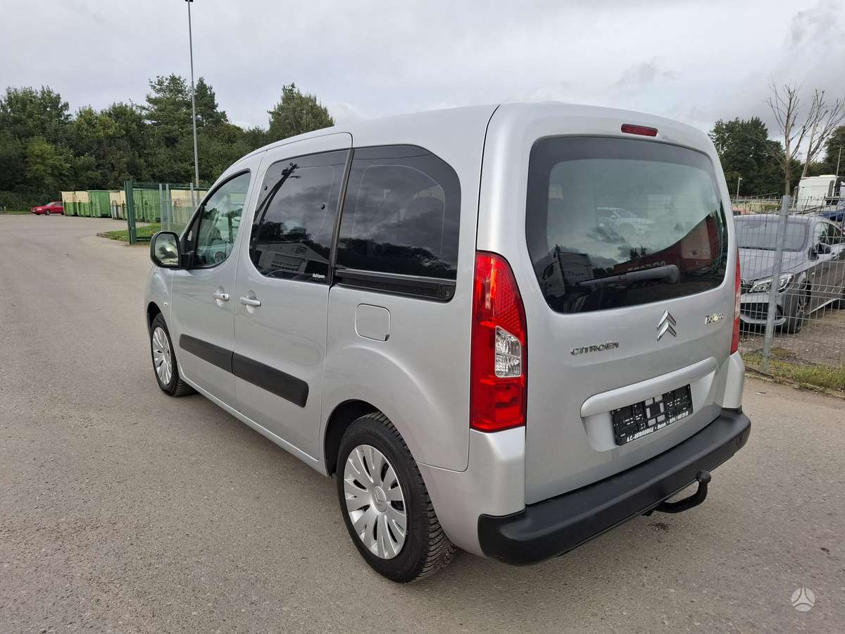 Citroen Berlingo 2011 — engine 1600 cm³, 92 HP (68kW)