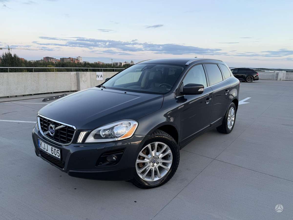 Volvo XC60 2011 — photo 5