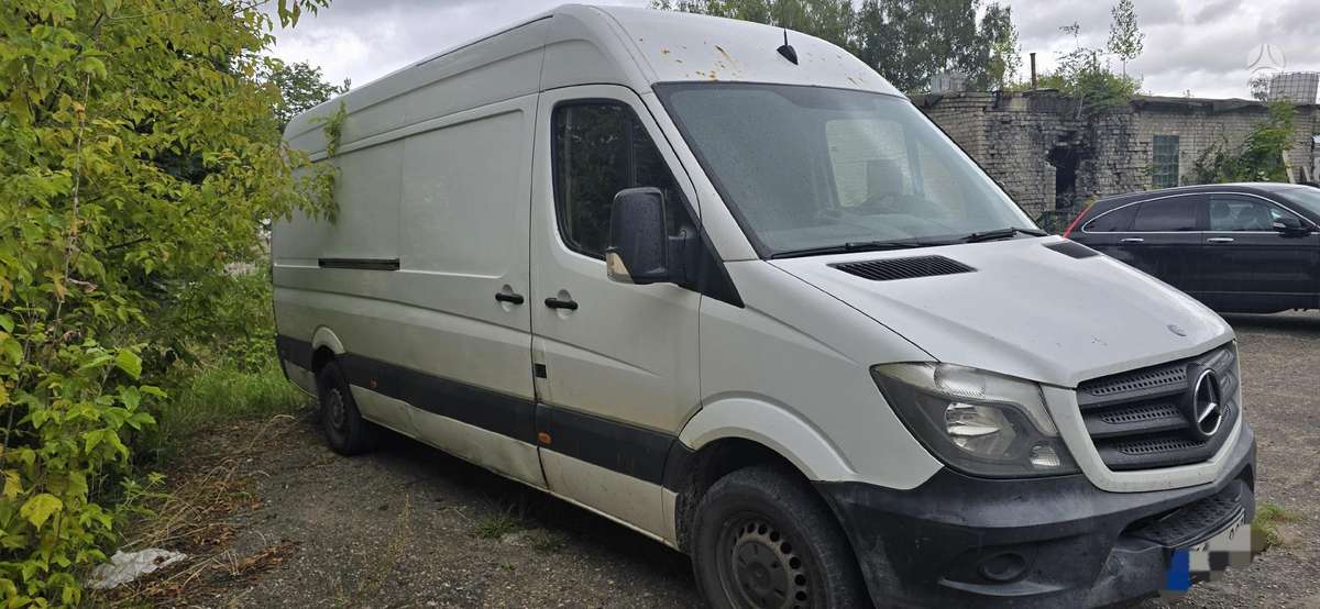 Mercedes-Benz Sprinter 2014 — interior