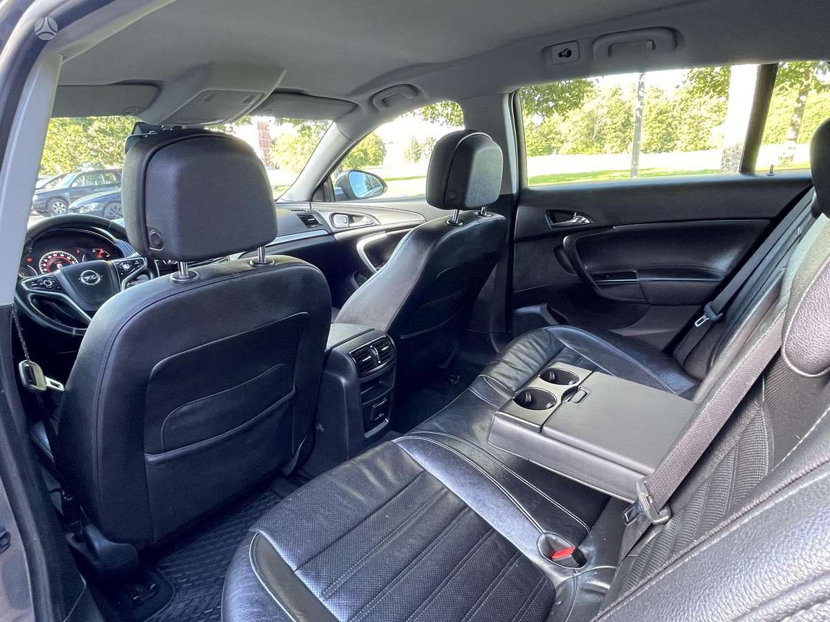 Opel Insignia 2014 — photo 12