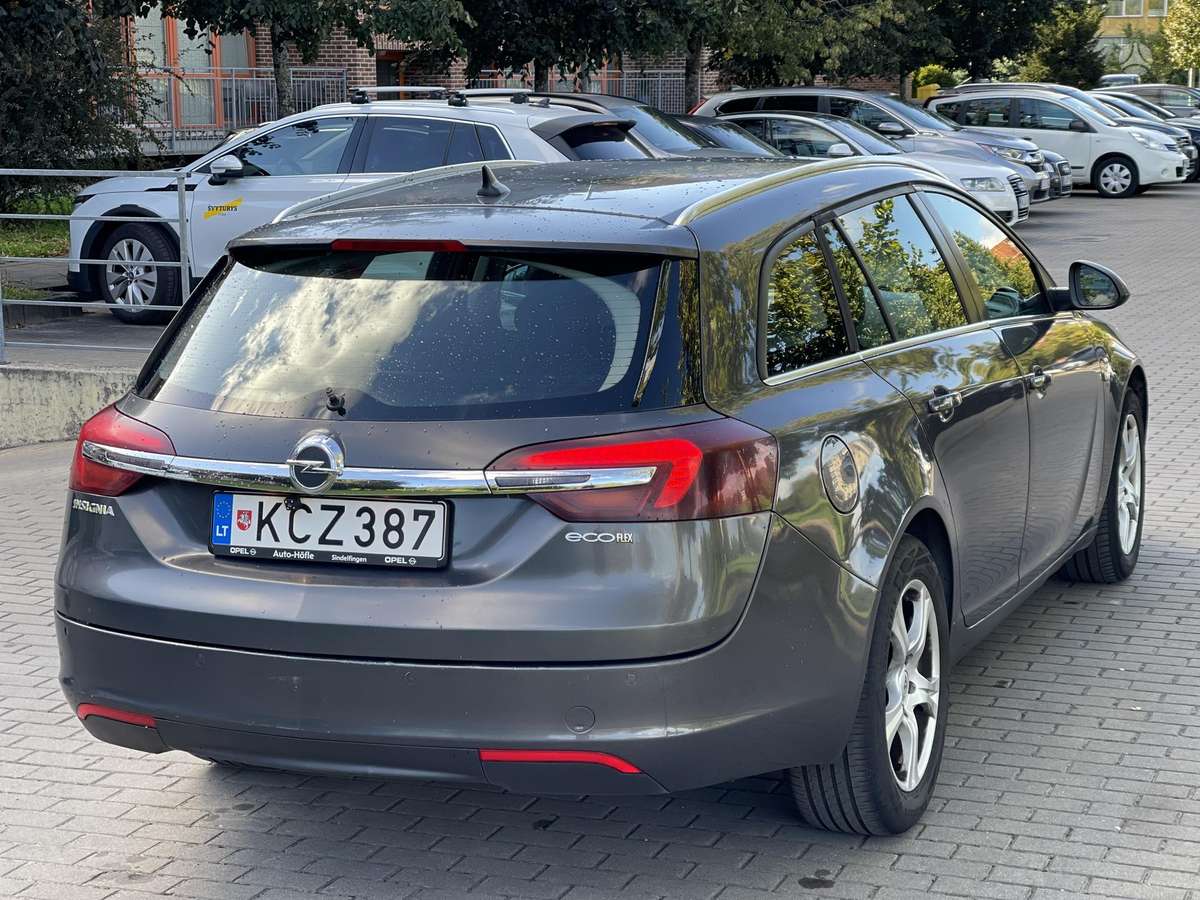 Opel Insignia 2014 — interior