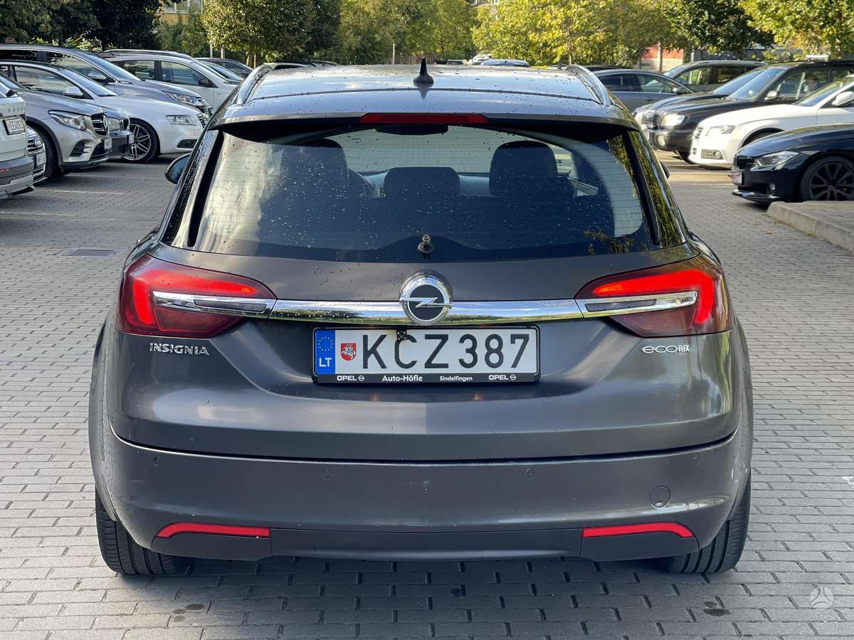 Opel Insignia 2014 — engine 1956 cm³, 140 HP (103kW)