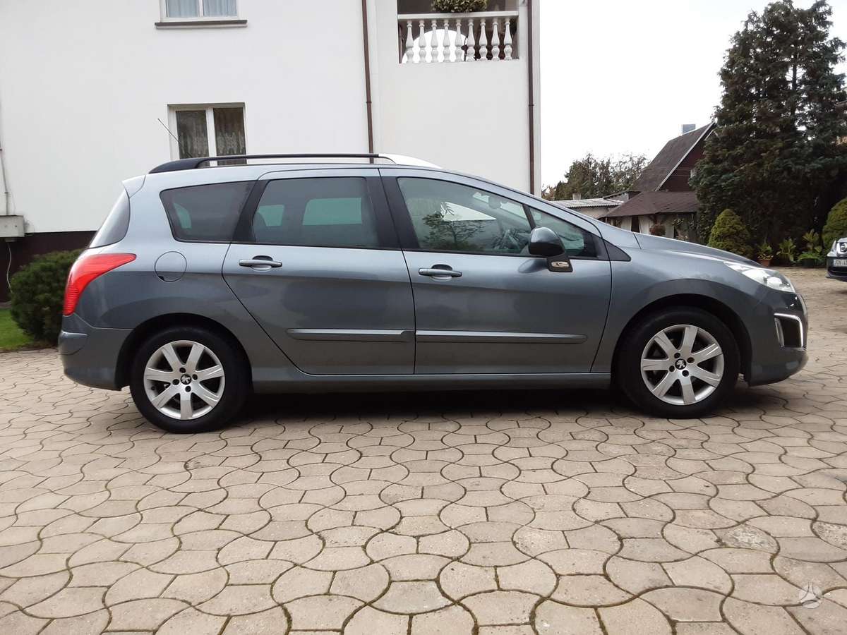 Peugeot 308 2011 — photo 6
