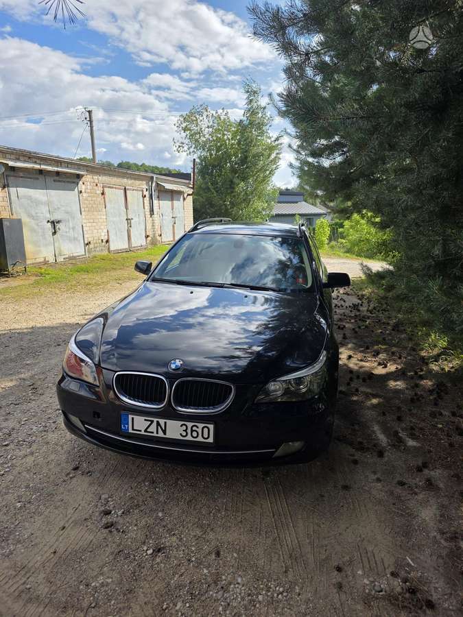 BMW 520, 2009