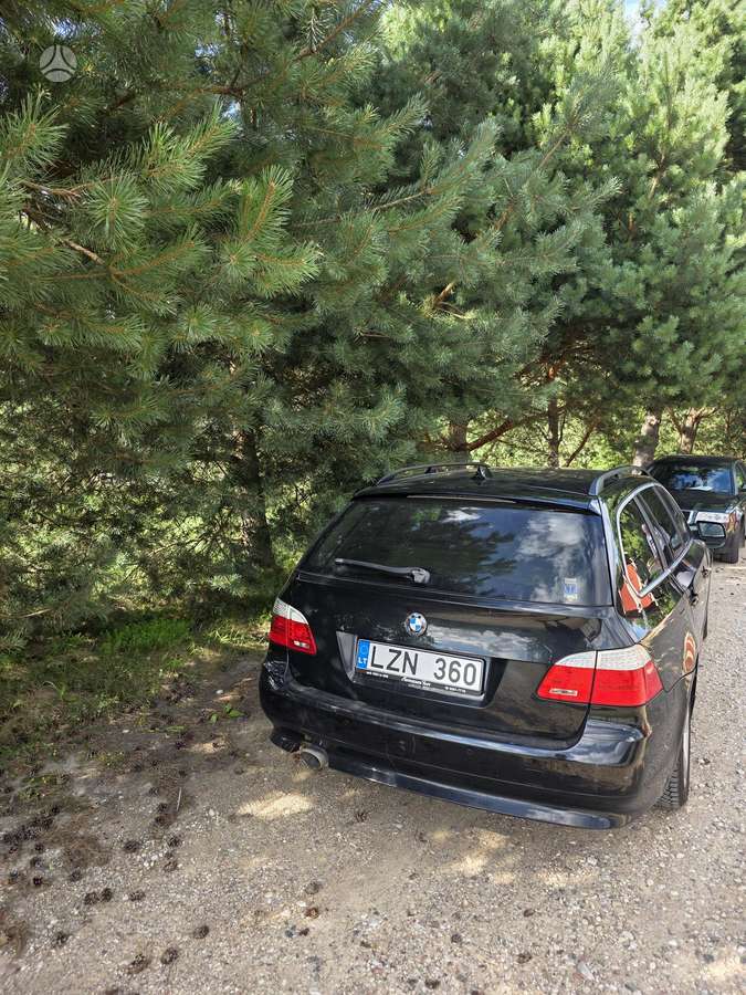 BMW 520 2009 — photo 5