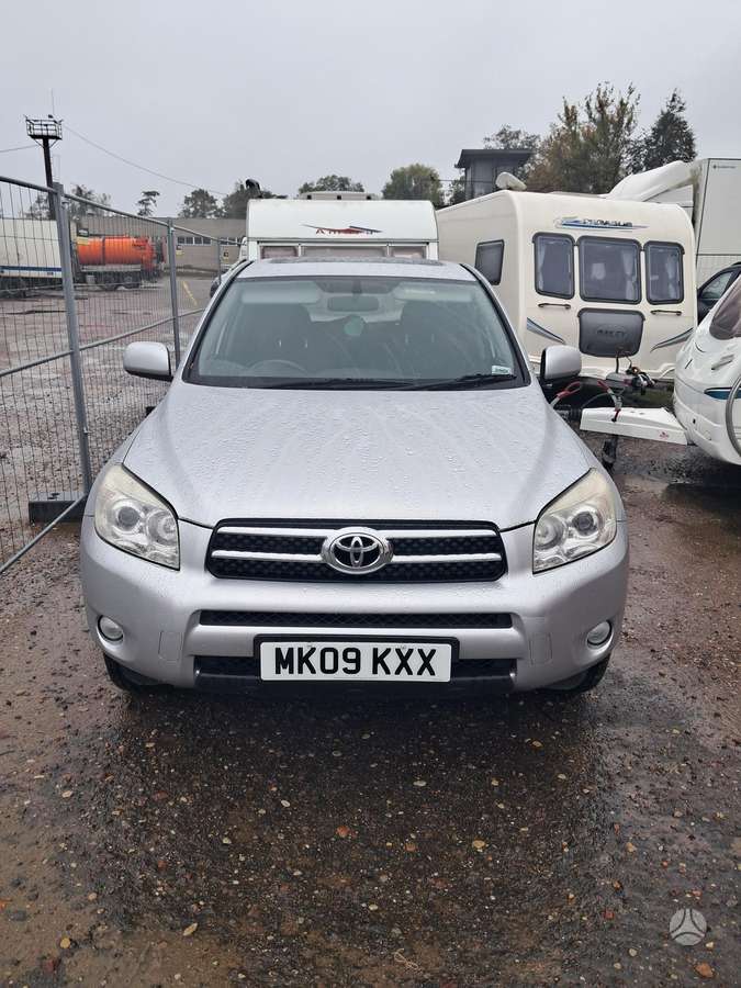 Toyota RAV4 2009 — двигун 2000 cm³, 136 HP (100kW)