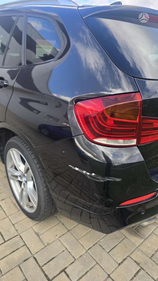 BMW X1 2011 — двигун 1995 cm³, 177 HP (130kW)