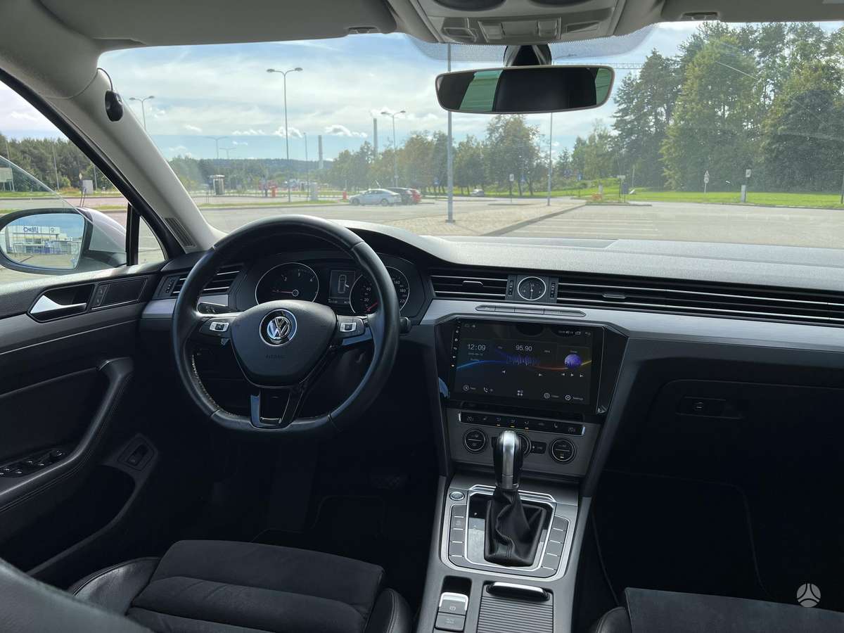 Volkswagen Passat 2015 — фото 11