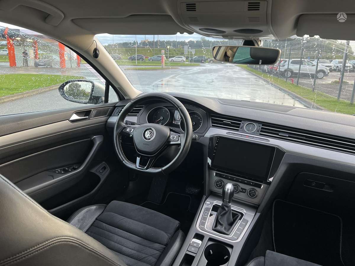 Volkswagen Passat 2015 — фото 12