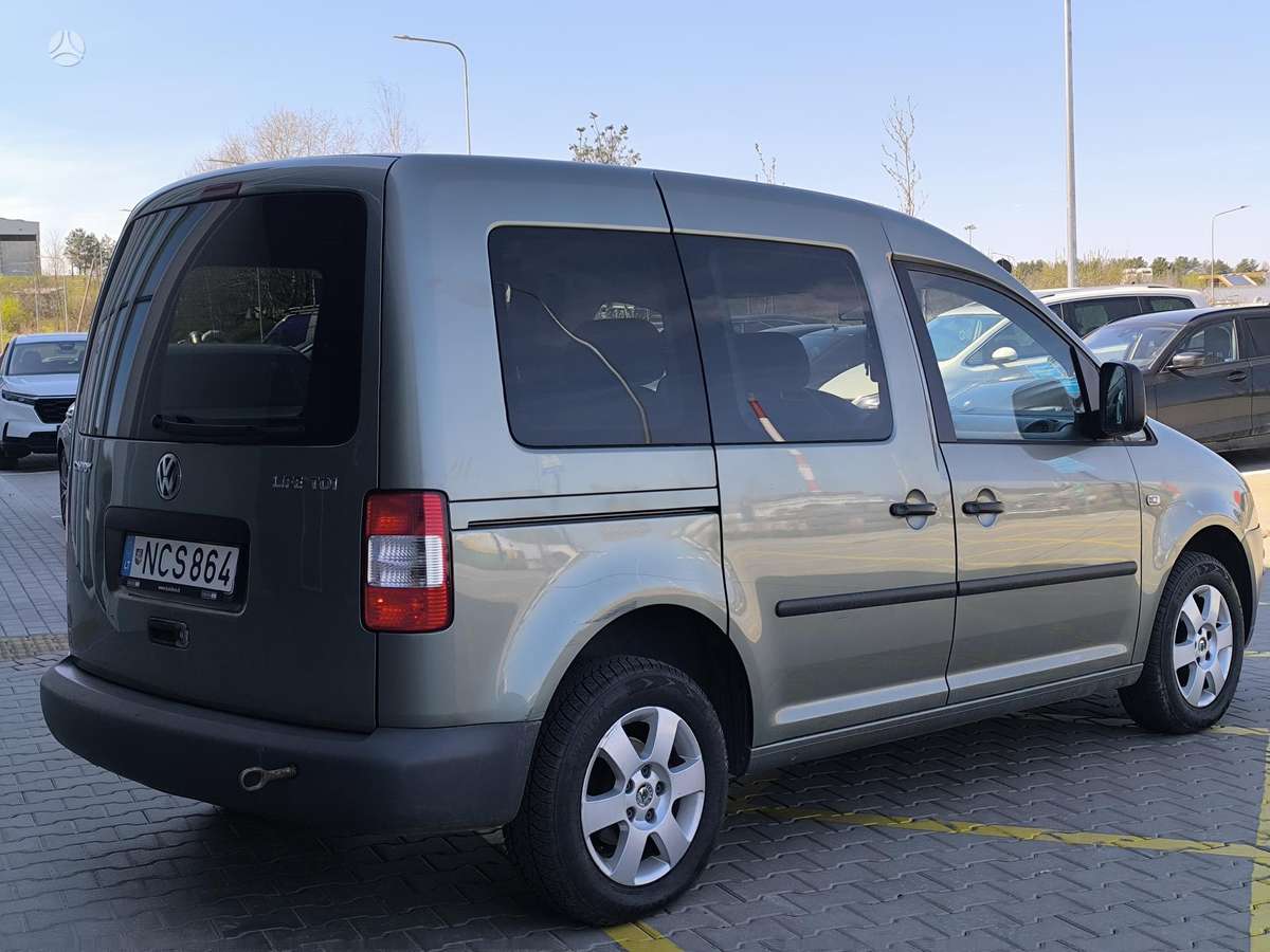 Volkswagen Caddy 2009 — двигун 1900 cm³, 105 HP (77kW)