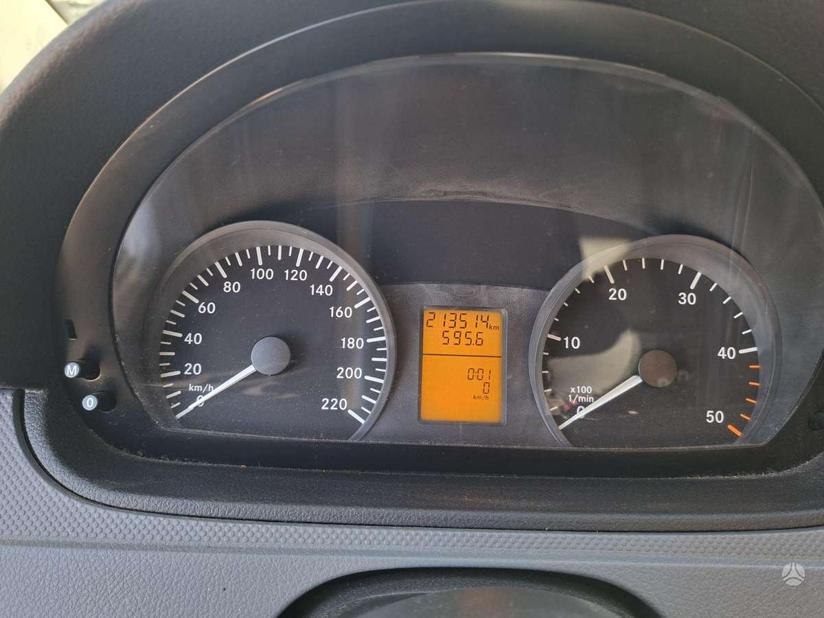 Mercedes-Benz Vito 2008 — photo 7