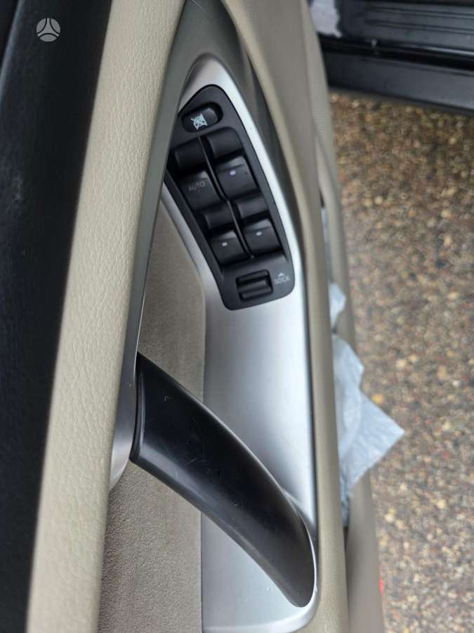 Subaru Outback 2007 — фото 22