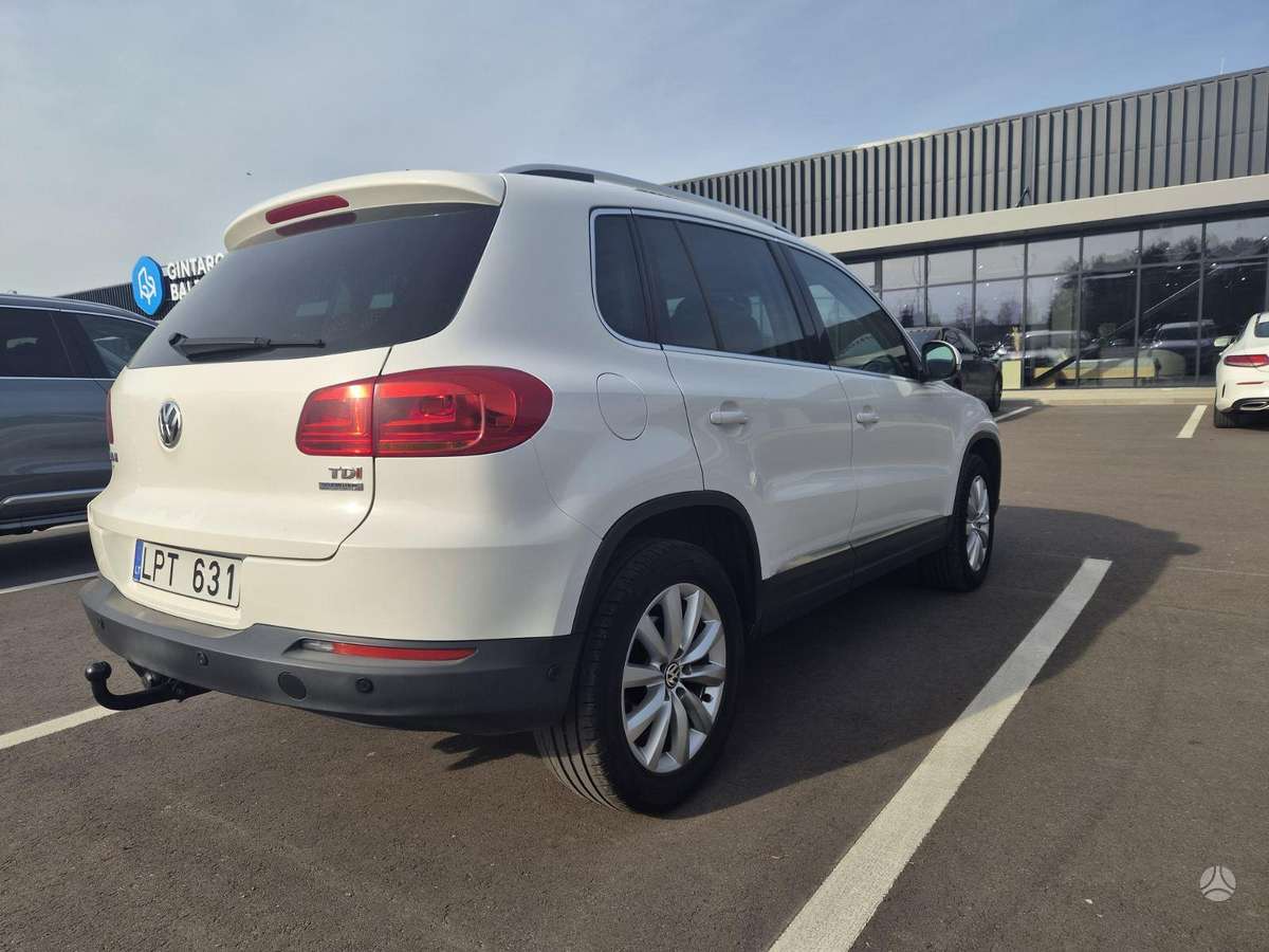 Volkswagen Tiguan 2012 — photo 6