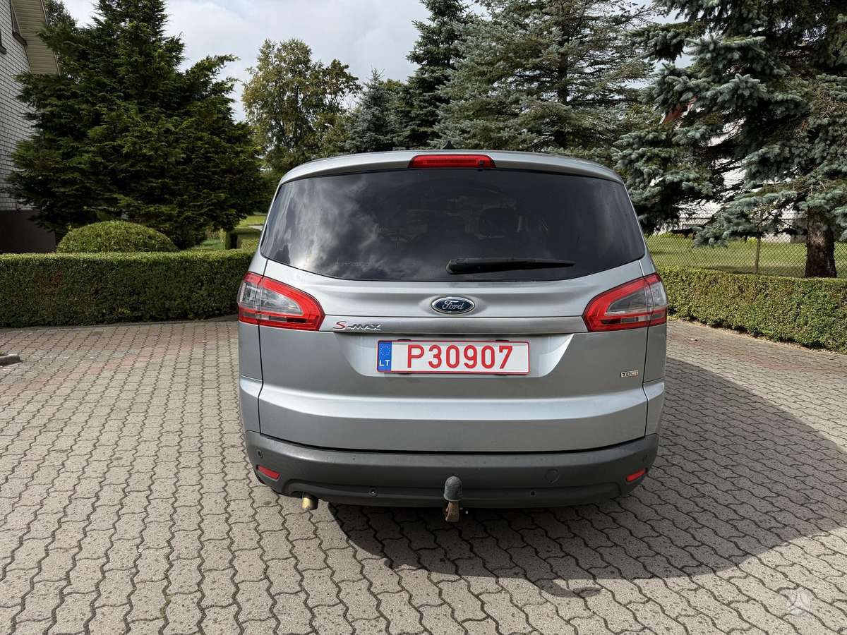 Ford S-MAX 2010 — photo 5