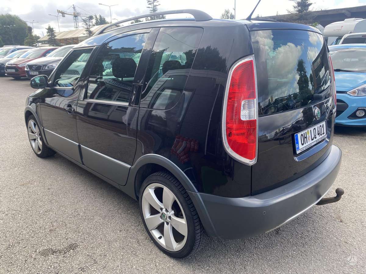 Skoda Roomster 2012 — engine 1200 cm³, 86 HP (63kW)
