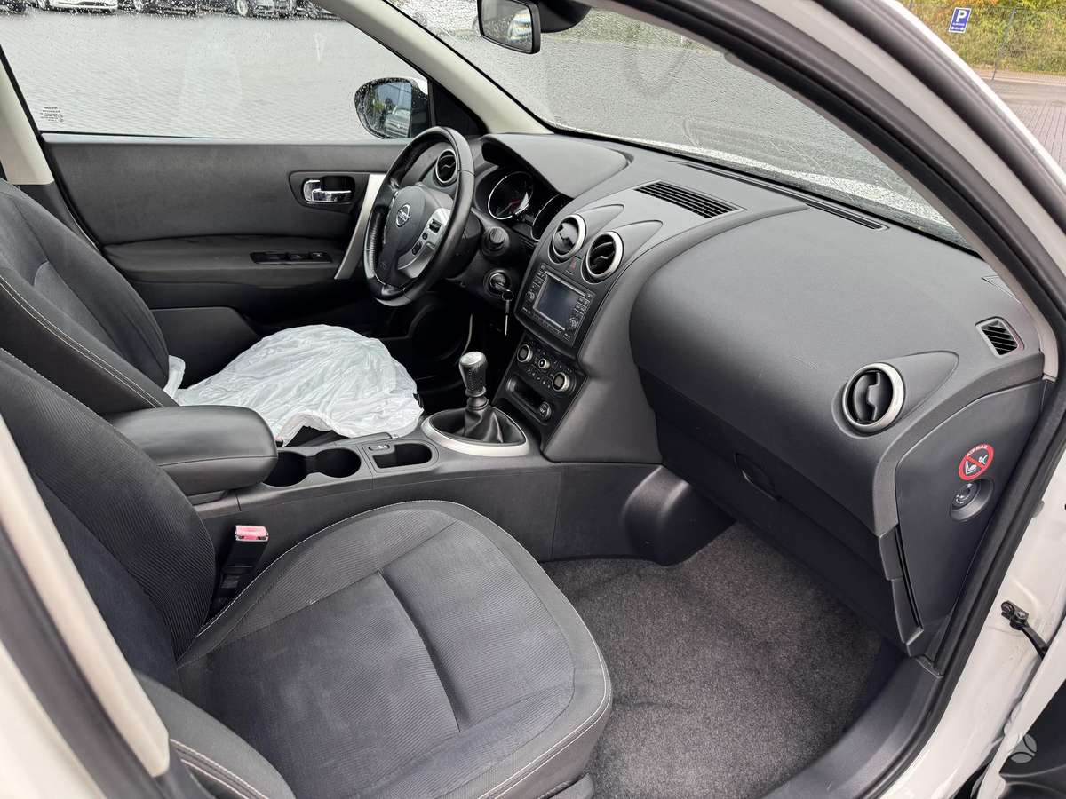 Nissan Qashqai 2010 — photo 12