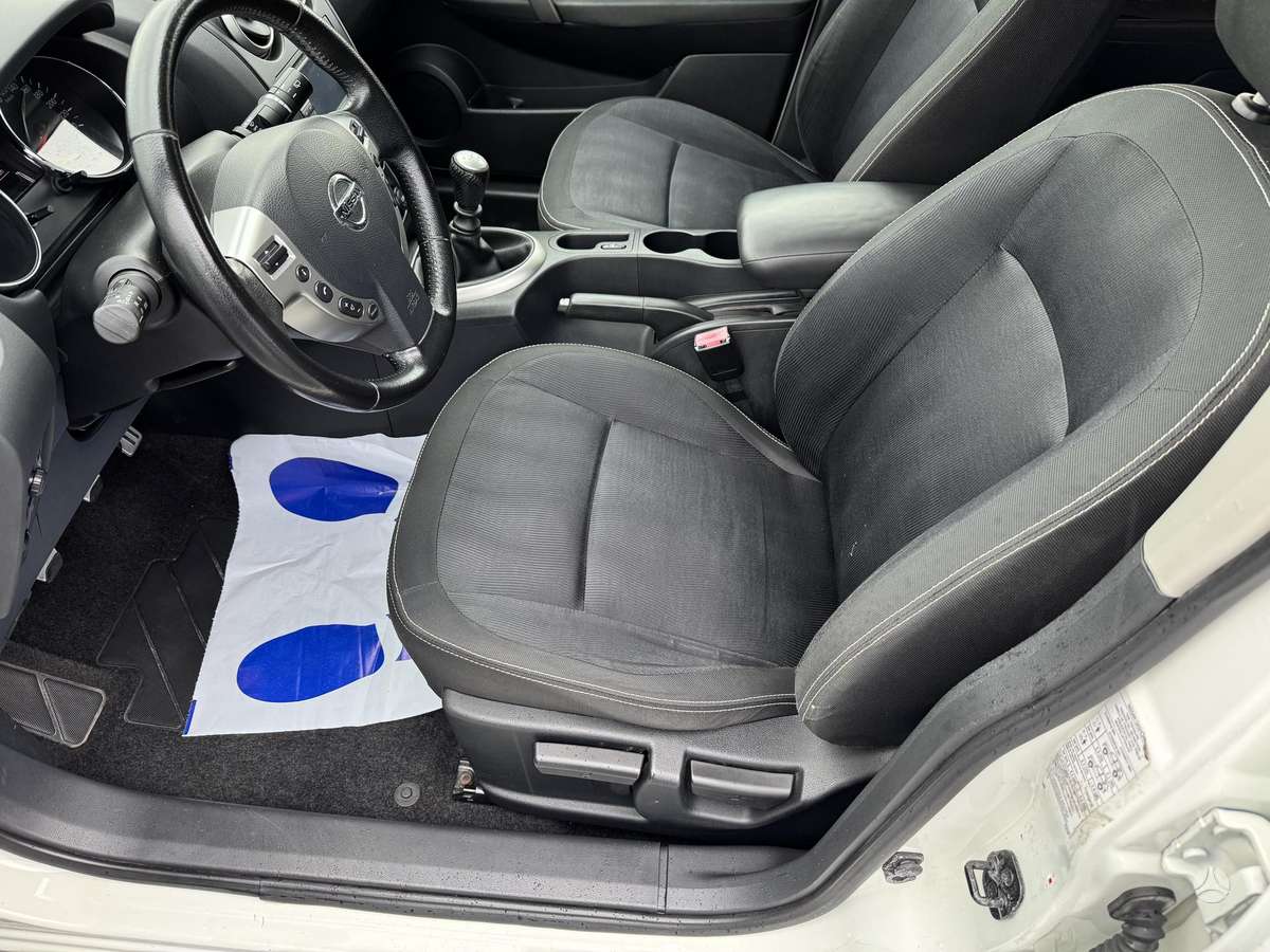 Nissan Qashqai 2010 — photo 15