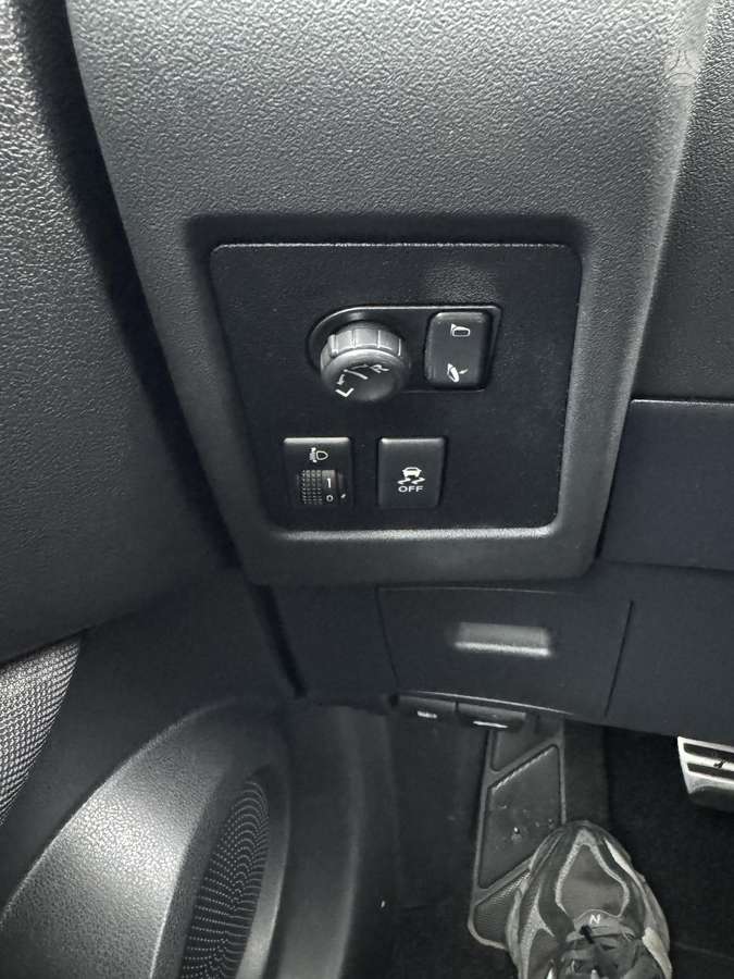 Nissan Qashqai 2010 — photo 26
