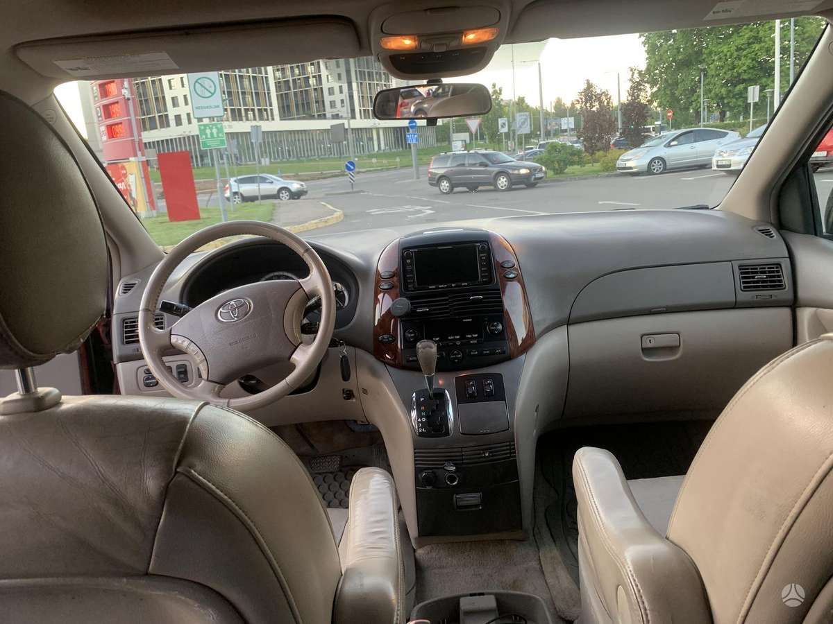 Toyota Sienna 2006 — photo 5