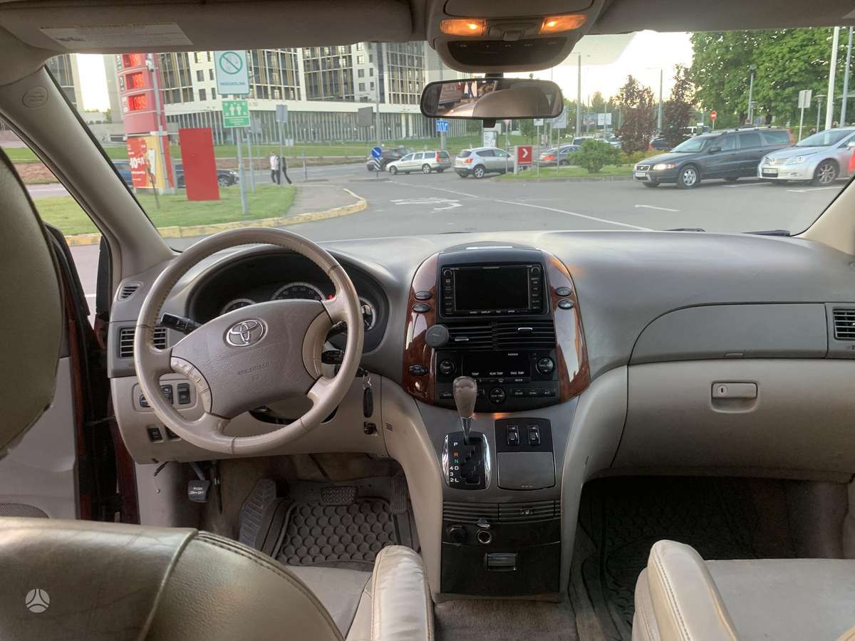 Toyota Sienna 2006 — photo 6