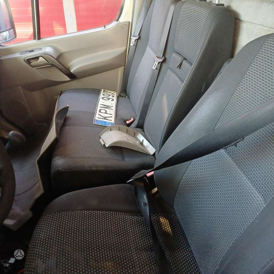Mercedes-Benz Sprinter 2011 — interior