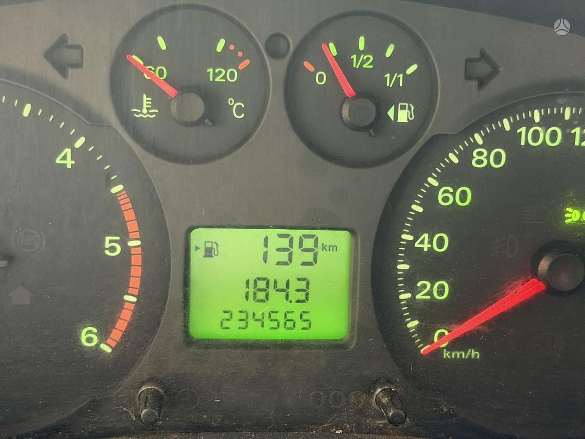 Ford Transit 2010 — photo 5
