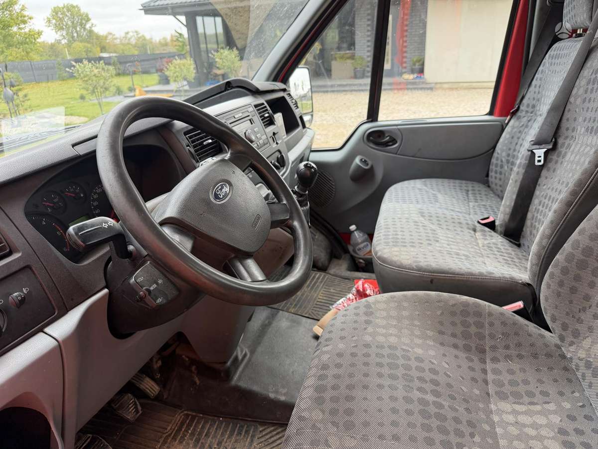 Ford Transit 2010 — photo 6
