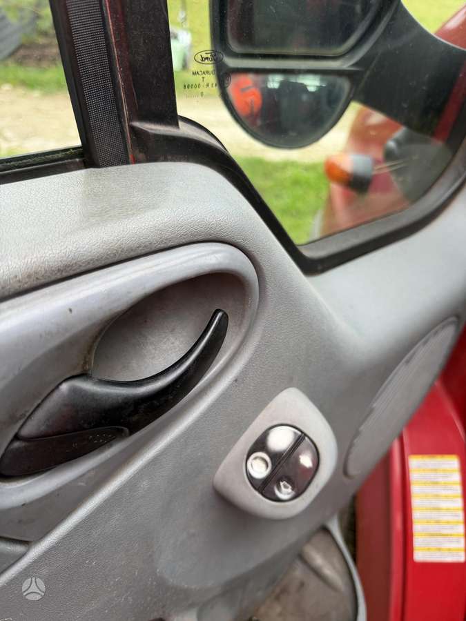 Ford Transit 2010 — photo 7