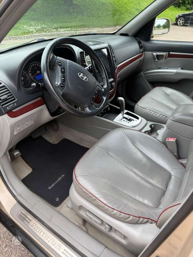 Hyundai Santa 2006 — photo 12