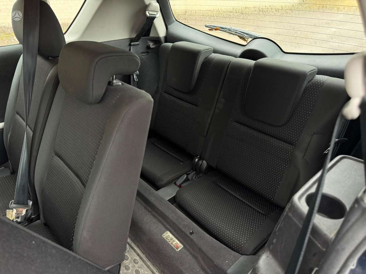 Toyota Corolla 2007 — photo 21