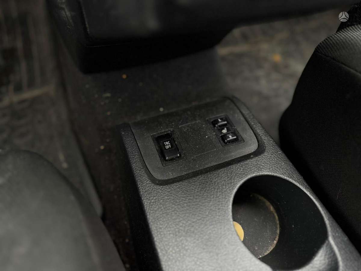 Toyota Corolla 2007 — photo 23