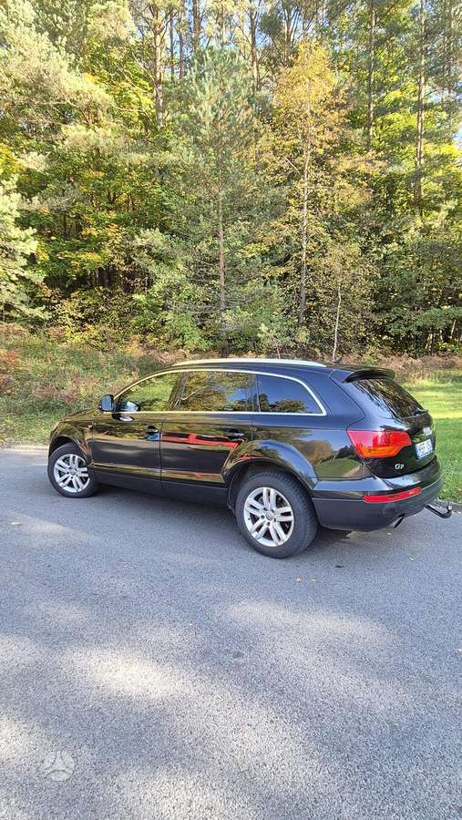 Audi Q7 2006 — engine 2967 cm³, 232 HP (171kW)