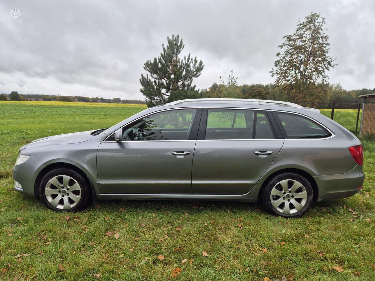 Skoda Superb 2011 — engine 1968 cm³, 140 HP (103kW)