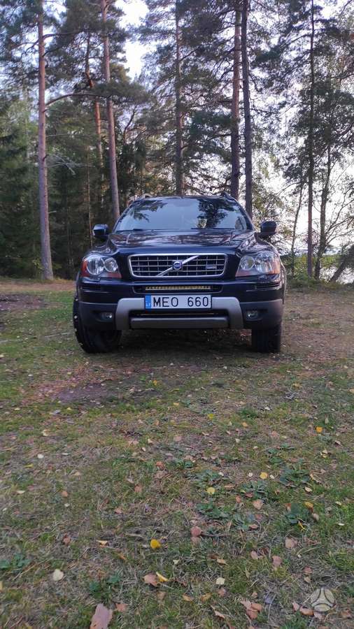 Volvo XC90 2008 — interior