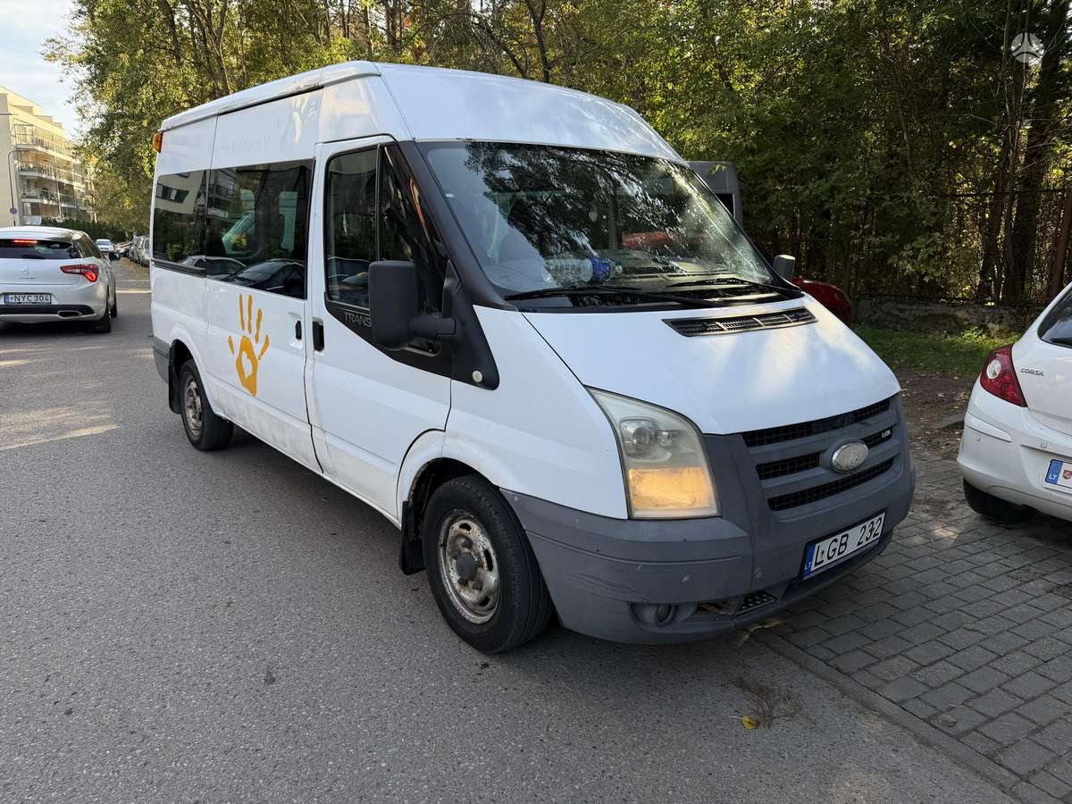 Ford Transit 2008 — салон