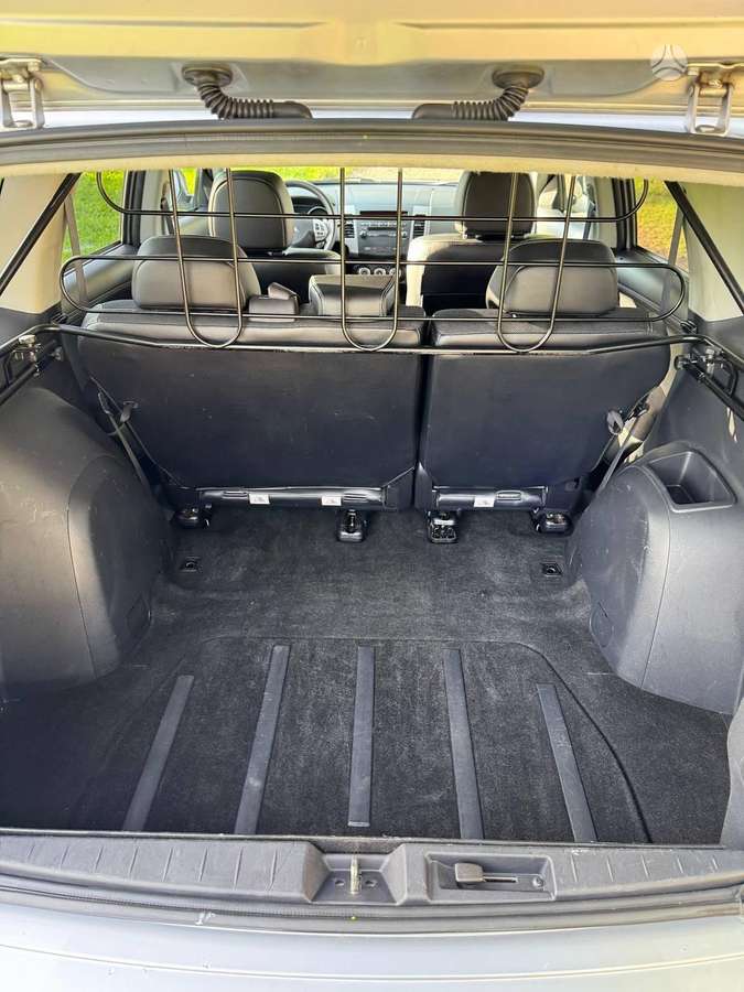 Mitsubishi Outlander 2011 — photo 27
