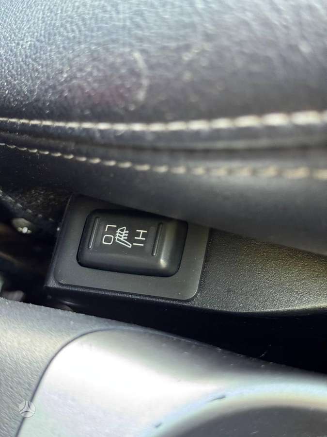 Mitsubishi Outlander 2011 — photo 32