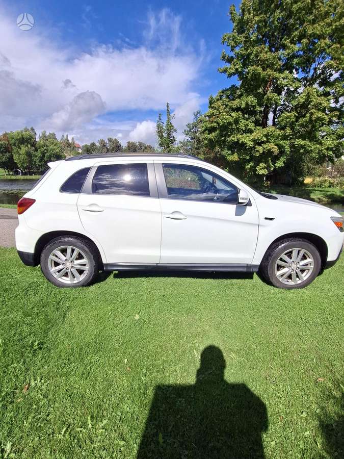 Mitsubishi ASX 2012 — rear view