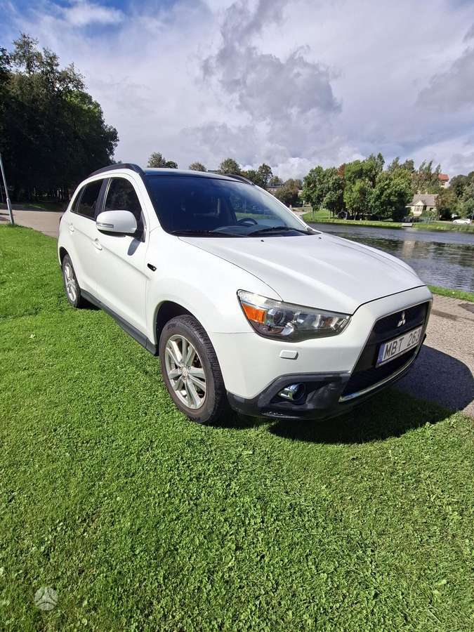 Mitsubishi ASX 2012 — photo 5