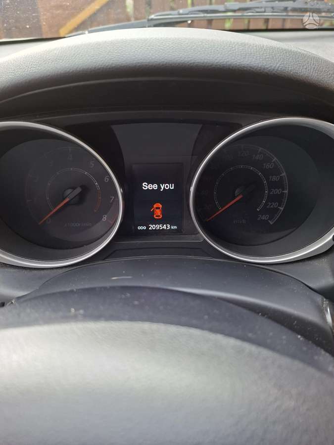 Mitsubishi ASX 2012 — photo 6