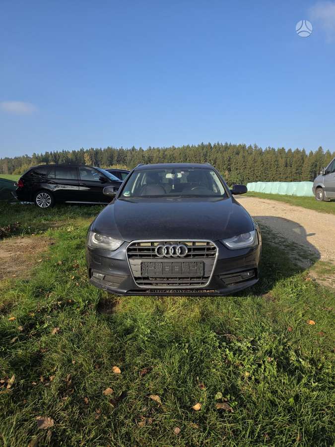 Audi A4 2015 — rear view