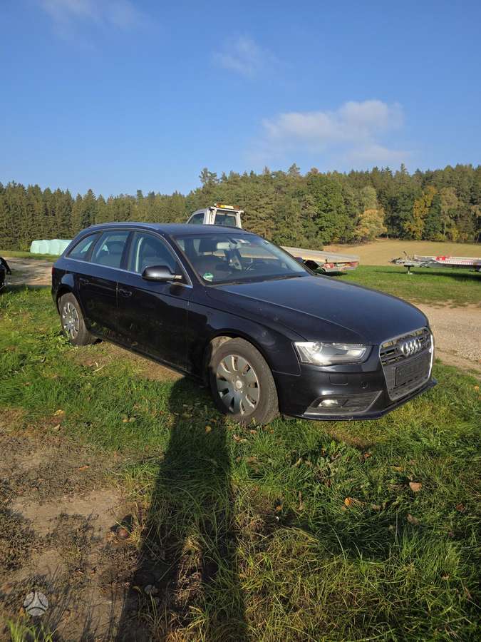 Audi A4 2015 — interior