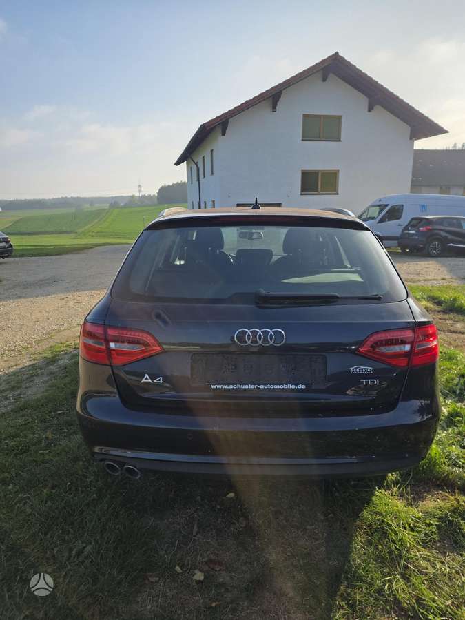 Audi A4 2015 — photo 5