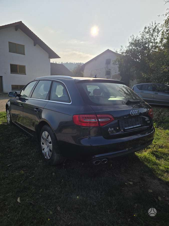 Audi A4 2015 — photo 6