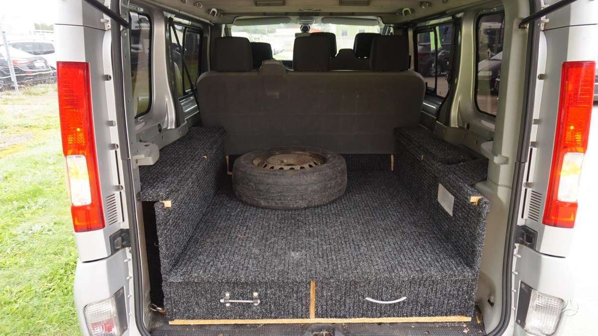 Renault Trafic 2007 — photo 14
