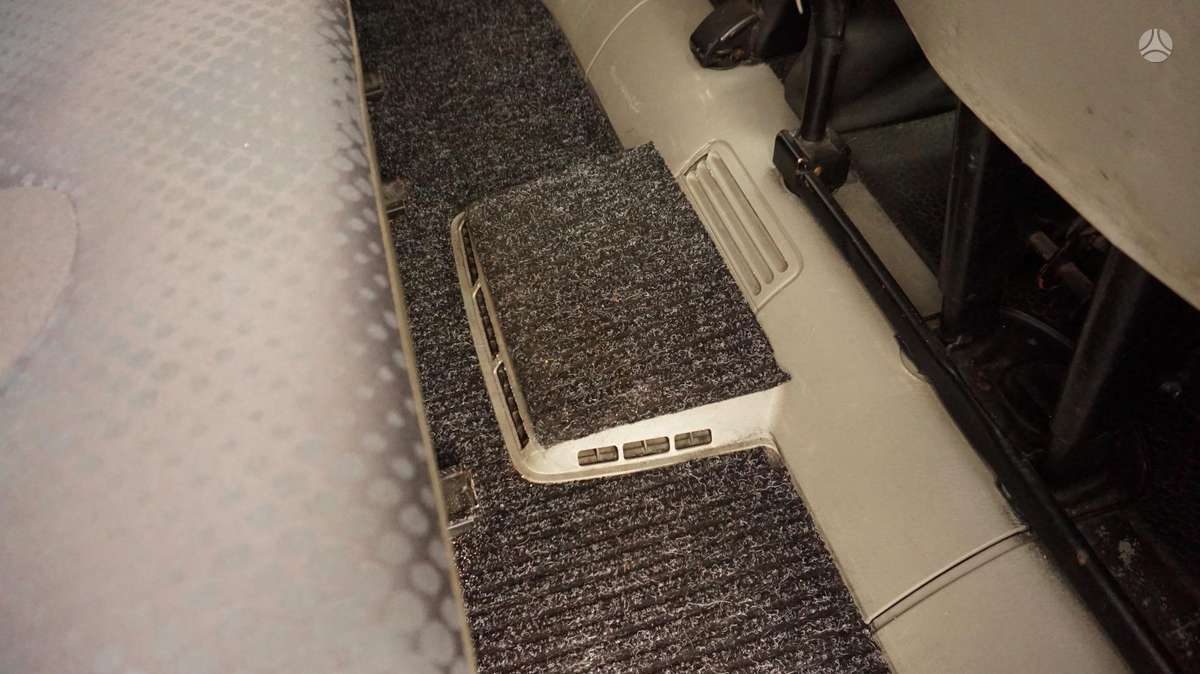 Renault Trafic 2007 — photo 17