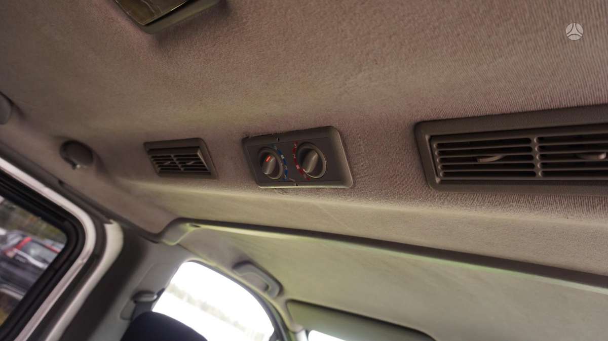 Renault Trafic 2007 — photo 18